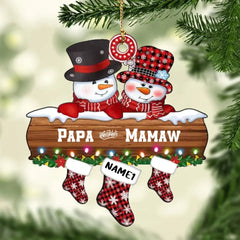 Ornement personnalisé de chaussettes de bonhomme de neige de couple de papa et de maman de Noël
